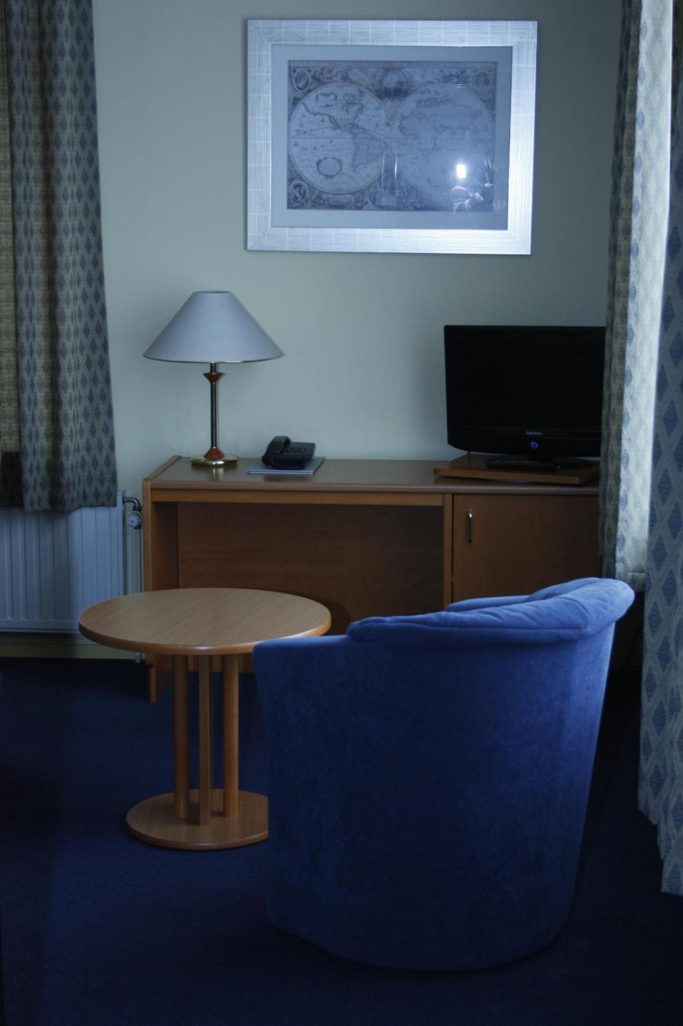 Hotel & Appartementen Royal Sas van Gent Exterior photo